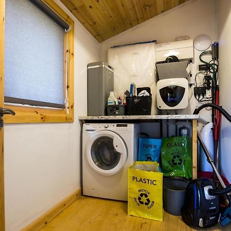 Fern Lodge - 2 Bedroom Log Cabin - Saint Florence - Tenby Buitenkant foto