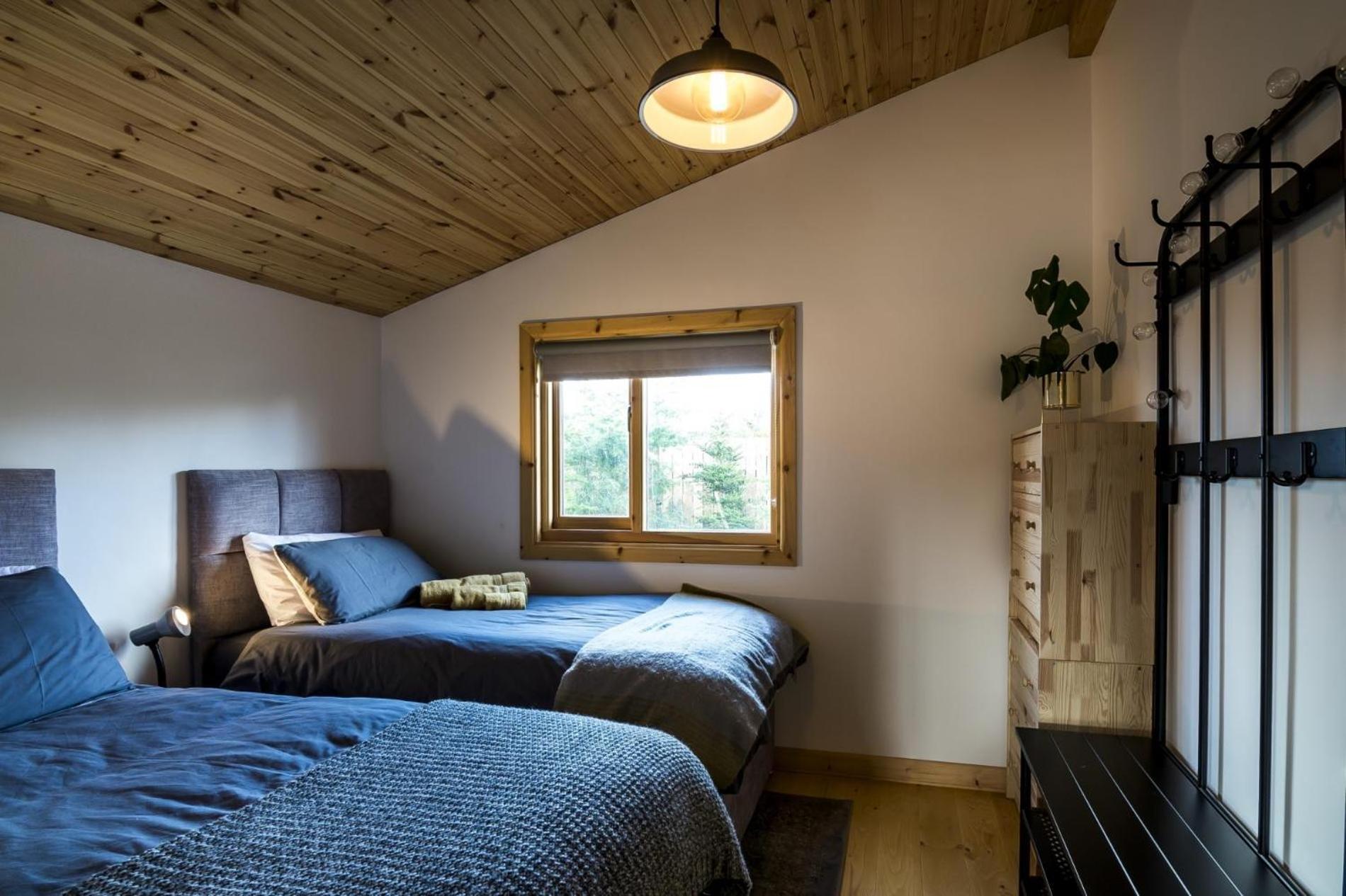 Fern Lodge - 2 Bedroom Log Cabin - Saint Florence - Tenby Buitenkant foto